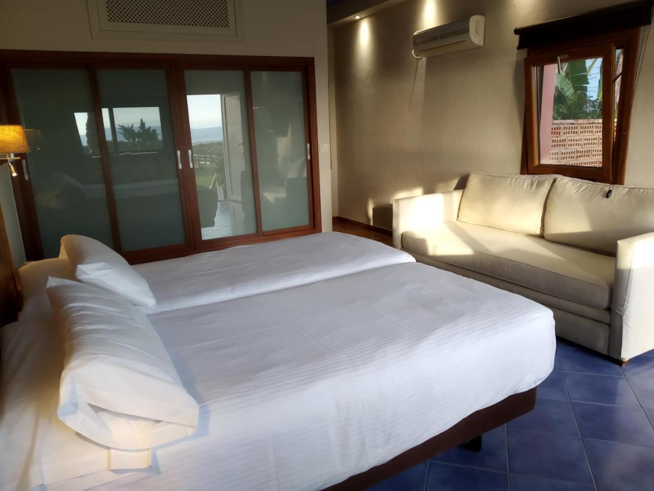 Beach Hotel Dos Mares Tarifa Extérieur photo